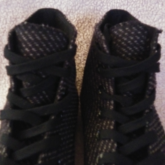 💕NWOT Converse CTAS "Wonderland" Womens Sneakers - Picture 9 of 15